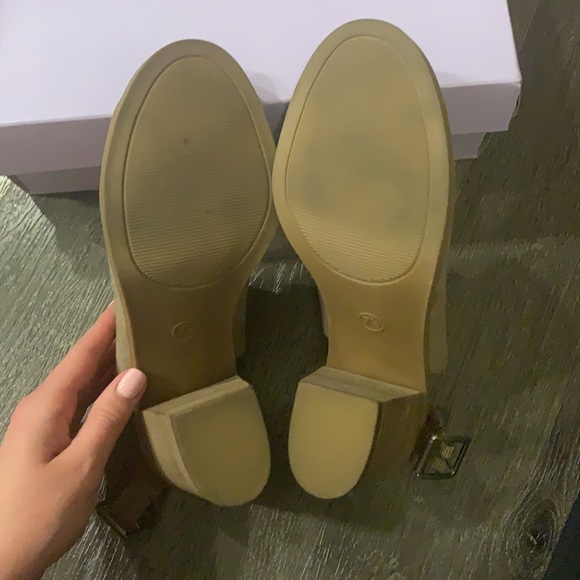 Madden Girl Taupe Shooties - Picture 5 of 9